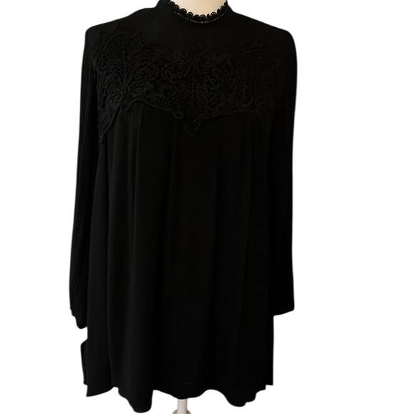 On the Road Black Lace Long Sleeve Midi Dress Size Medium - Picture 1 of 8